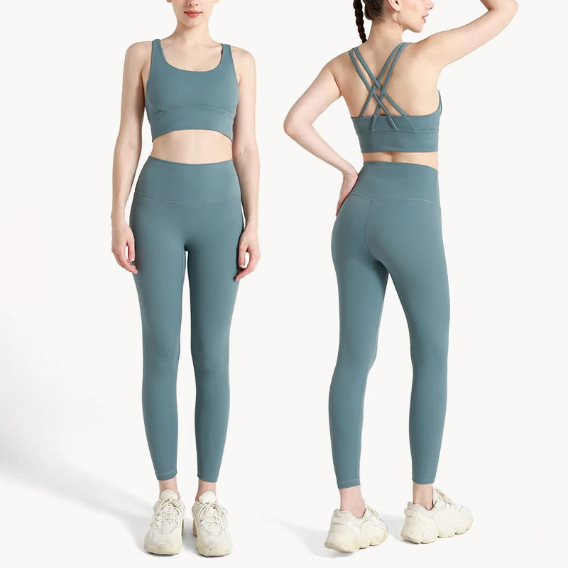 EVERYDAY SEAMLESS CROP TANK