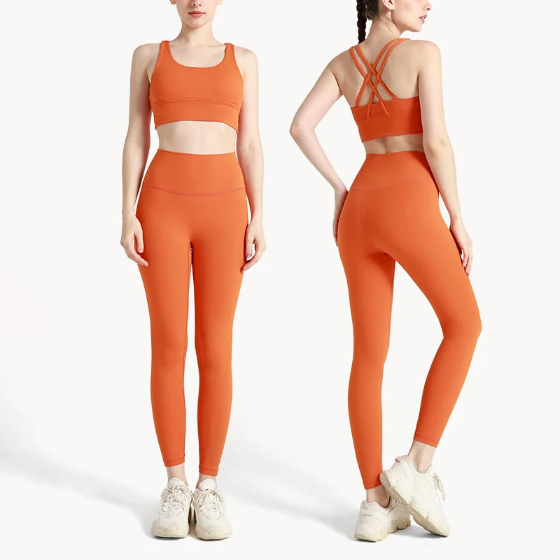EVERYDAY SEAMLESS CROP TANK